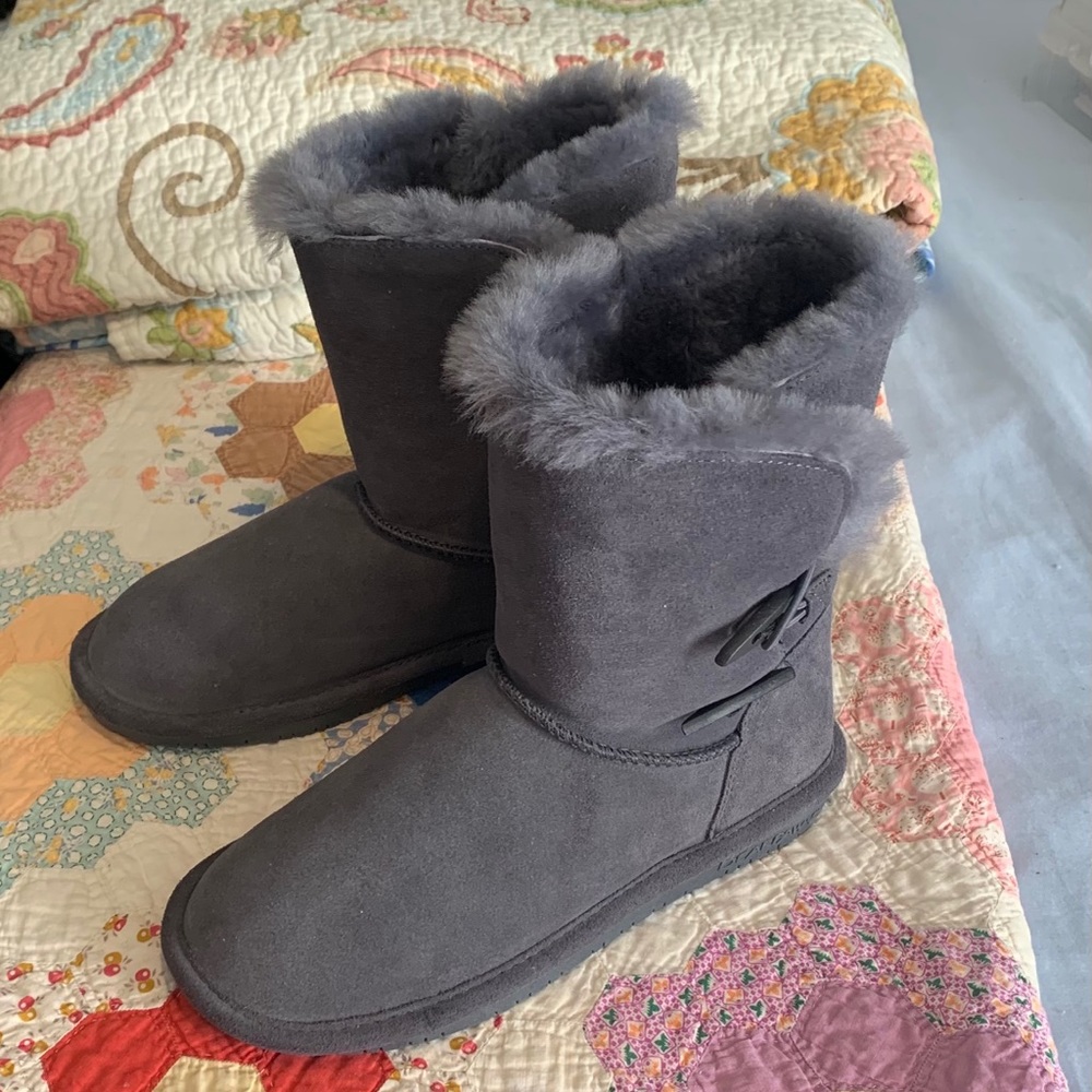 Bear Paw  Boots sz 8